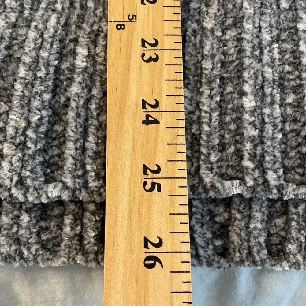 Orvis Gray Chenille Tunic V-Neck Sweater Size Small